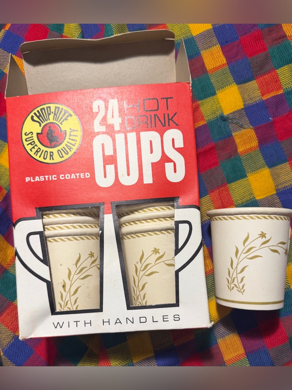 Vintage 24-Pack Cream & Gold Hot Cups with Handles New
